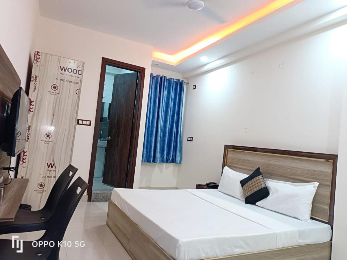 Travel Inn At Delhi Airport New Delhi Extérieur photo