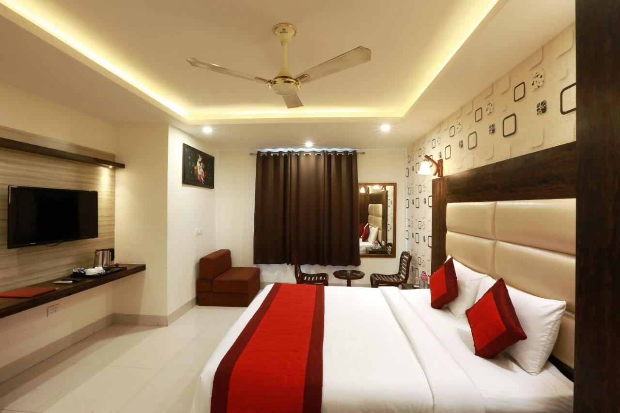Travel Inn At Delhi Airport New Delhi Extérieur photo